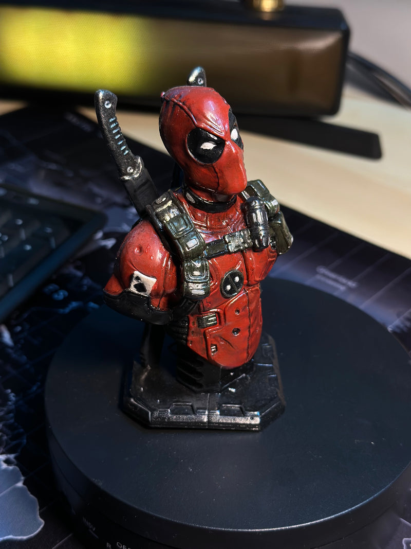 Deadpool Desk Figurine – Signature Collection